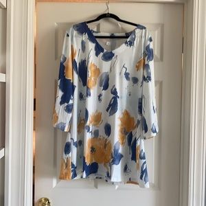 Abstract Print Tunic 2 size 2XL